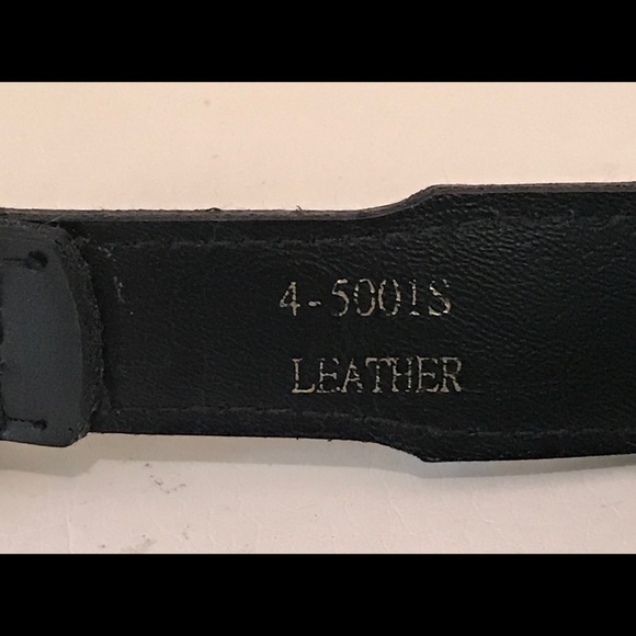 LEATHER BELT black with silver oval conchos main image 10